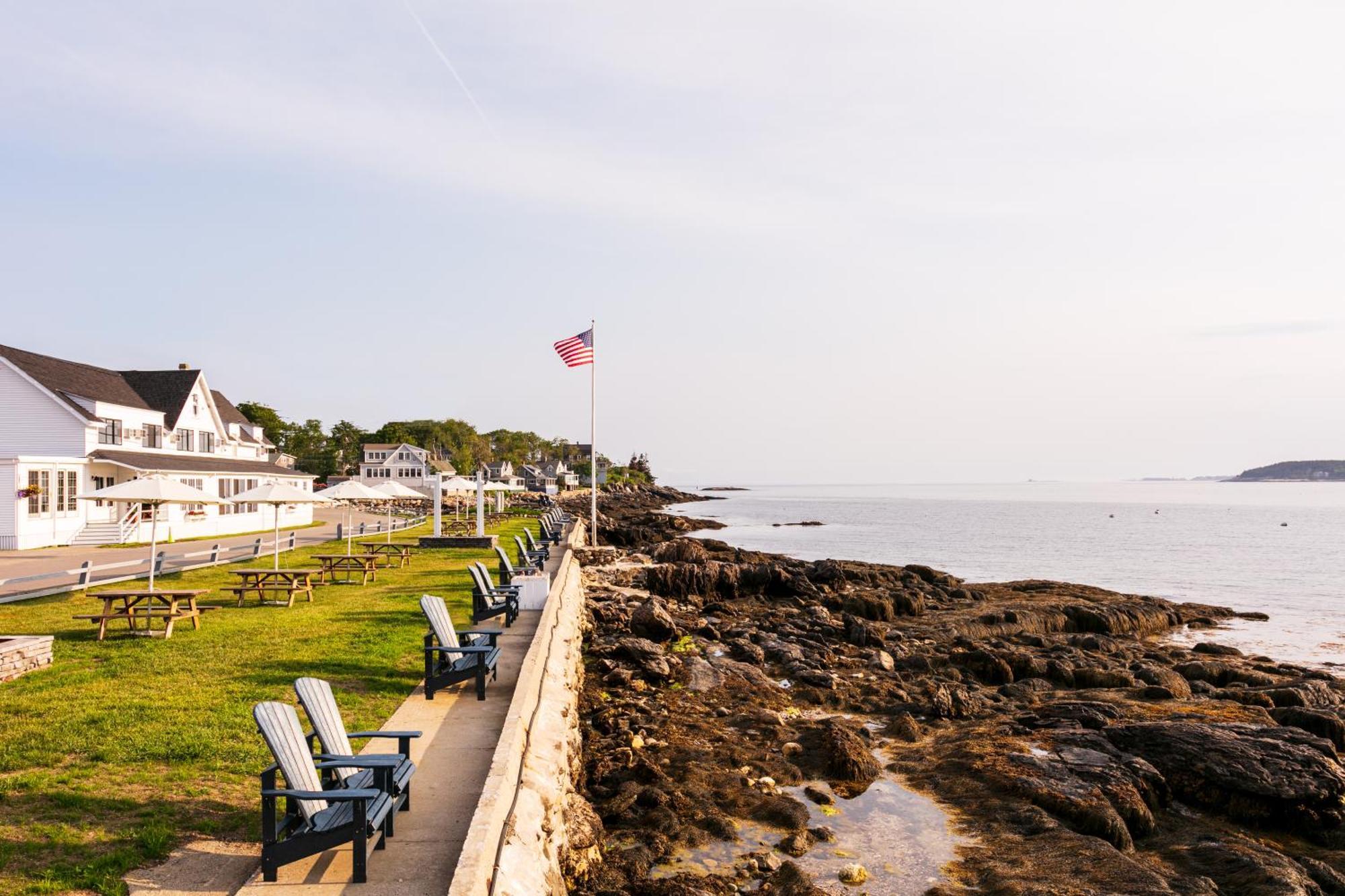 Bluebird Ocean Point Inn Exterior photo